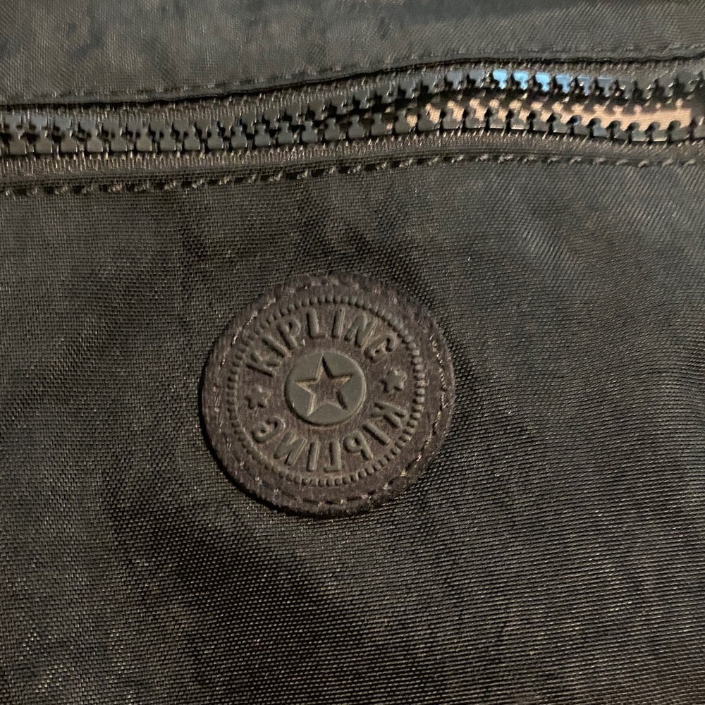 Stylish Black Crossbody Bag - Picture 6 of 6